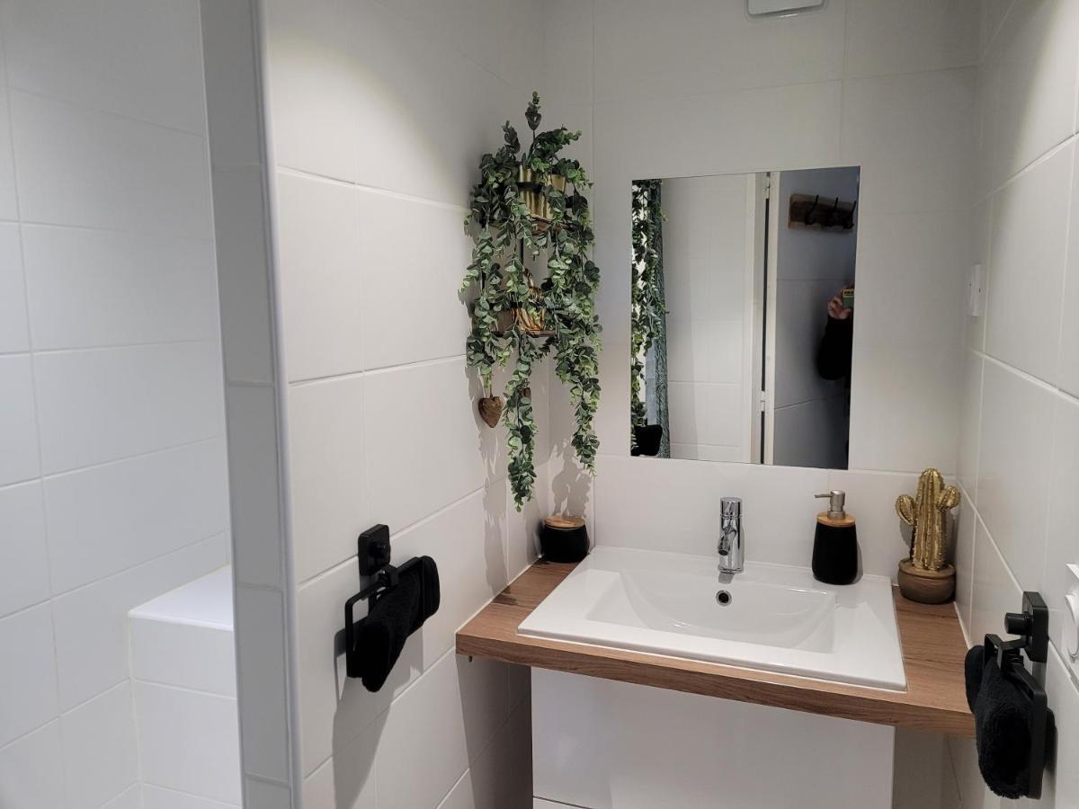 Suite & Spa Just Dream 28 Six-Fours-les-Plages Esterno foto